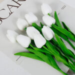 Artificial White Tulip Flowers - Pack of 5 Realistic Faux Tulips, 31 cm Tall