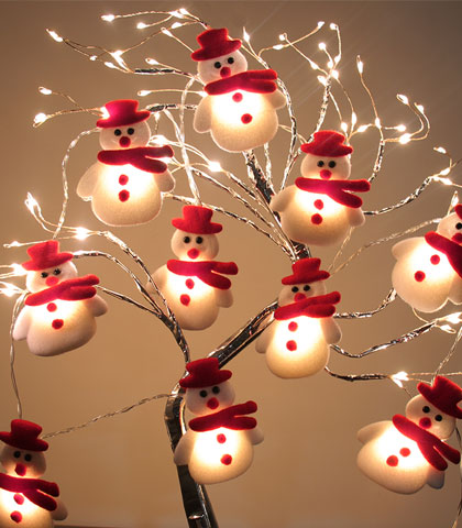 Snowman LED Christmas Tree Garland Lights