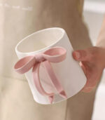 Ceramic Mug Set with Bow Design & Lid – 400 ml – Cute Couple Gift – Blue & Pink - Image 3