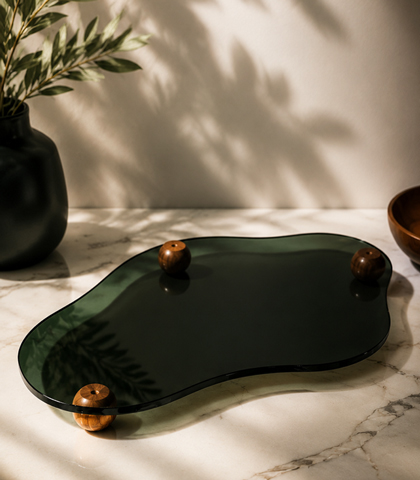 Black Smoke Glass Cloud-Shaped Tray