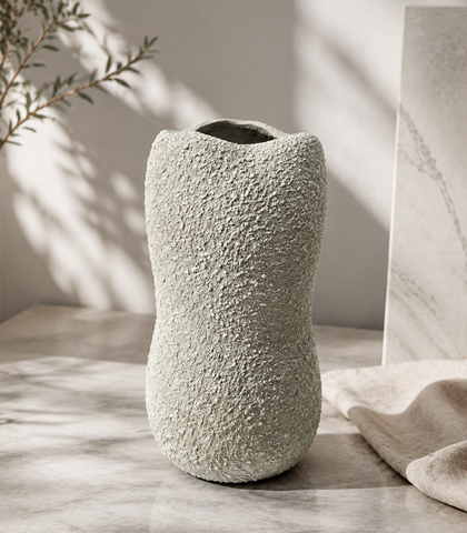 Modern Stone-Shaped Ceramic Vase Modern Stone-Shaped Ceramic Vase